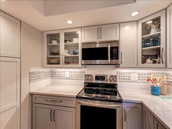 Anna Maria Island Holmes Beach Home 978263