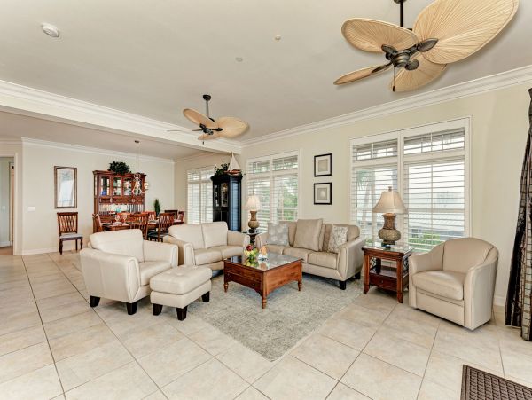 Holmes Beach Luxury Vacation Rental 3 Bedrooms On Beach