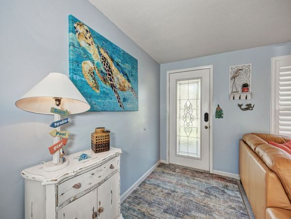 Holmes Beach Vacation Home Private Pool Short Walk to Beach