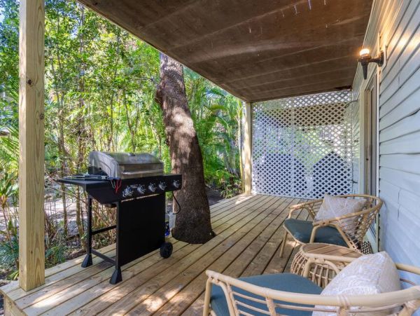 Luxury Holmes Beach Vacation Rental - Anna Maria Island Townhome with Pool & Golf Cart
