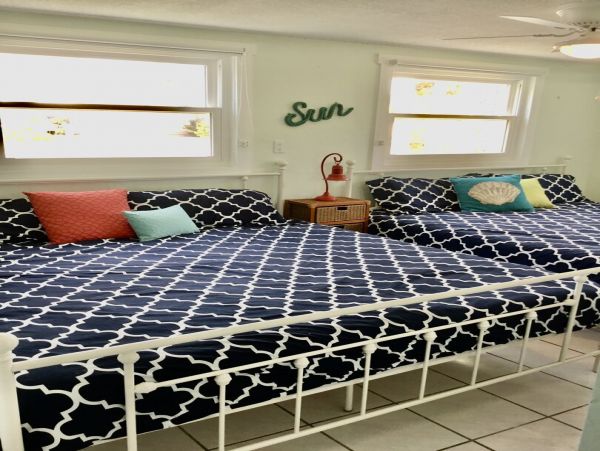 Anna Maria Island Holmes Beach Home 978271