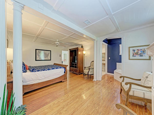 Spacious Vacation Rental with Canal View in Anna Maria