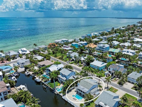 Spacious Vacation Rental with Canal View in Anna Maria