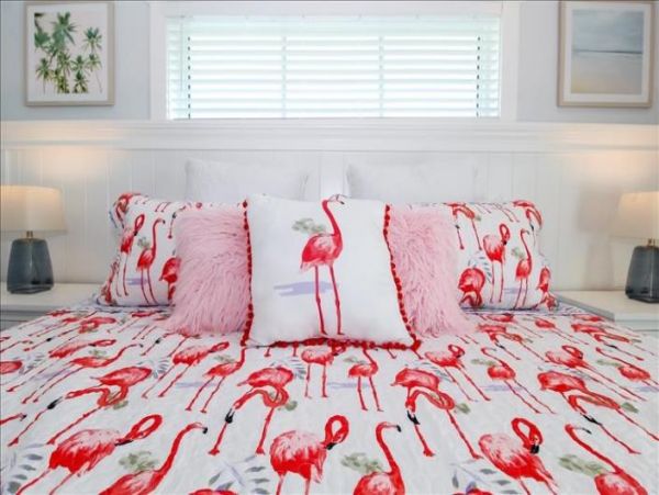Anna Maria Island Holmes Beach Home 978280