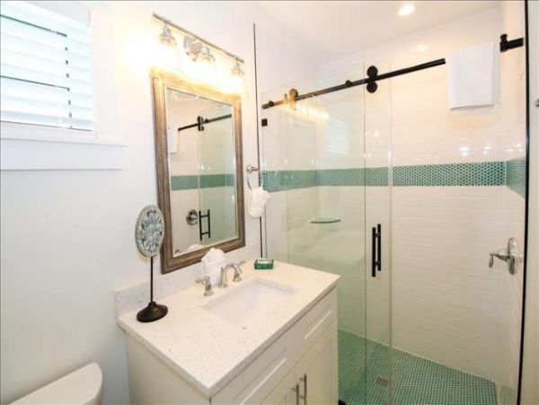 Anna Maria Island Holmes Beach Home 978280