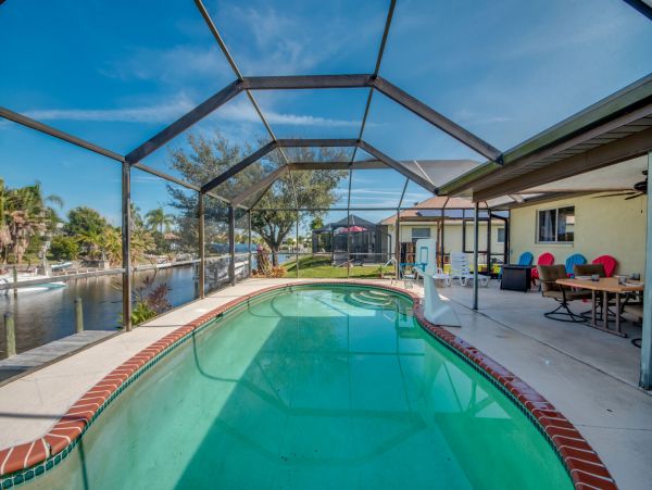 Three Bedrooms Cape Coral Vacation Rental Home