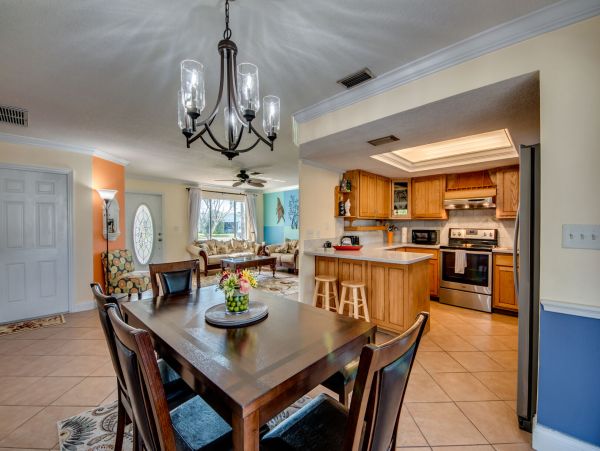 Three Bedrooms Cape Coral Vacation Rental Home