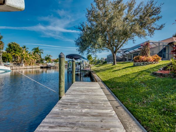 Three Bedrooms Cape Coral Vacation Rental Home