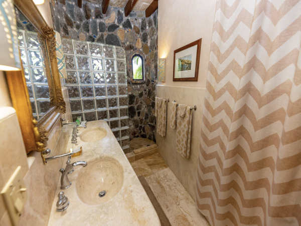 St  John Luxury Vacation Home Five Bedrooms & Private Pool
