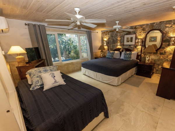 St  John Luxury Vacation Home Five Bedrooms & Private Pool