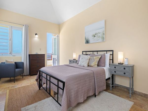Five Bedroom Ocean View Vacation Home in Puerto Rico