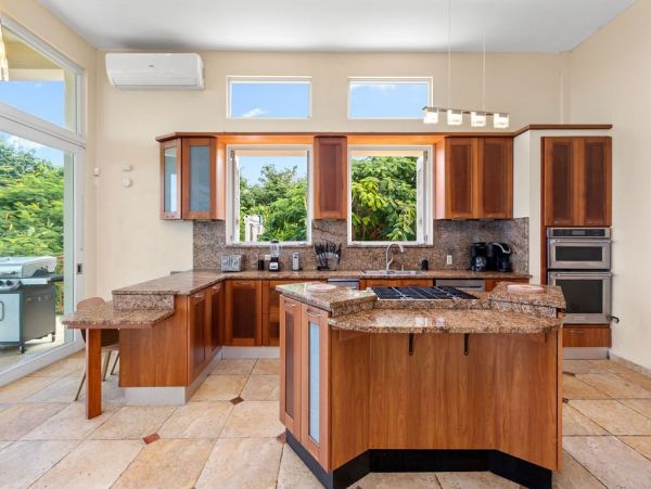 Five Bedroom Ocean View Vacation Home in Puerto Rico