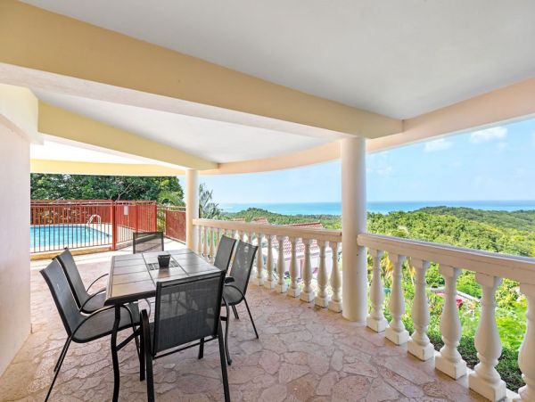 Five Bedroom Ocean View Vacation Home in Puerto Rico