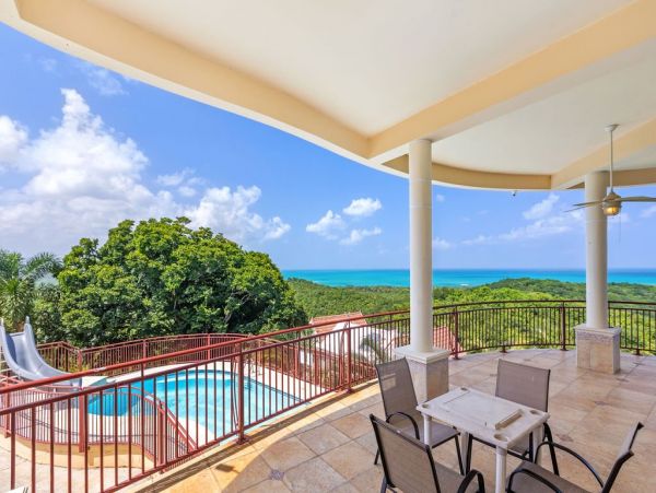 Five Bedroom Ocean View Vacation Home in Puerto Rico