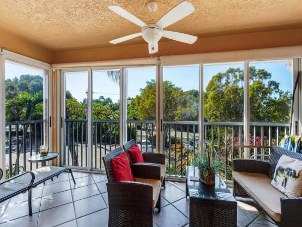 Sanibel 2 Bedroom 2 Bath Beachfront Condo