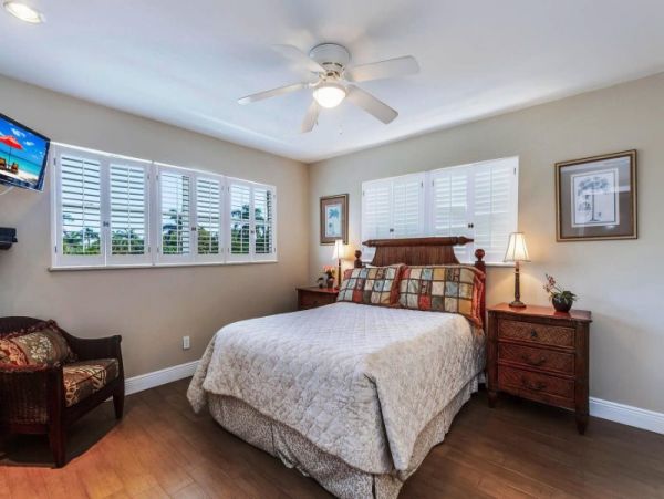 Sanibel 2 Bedroom 2 Bath Beachfront Condo