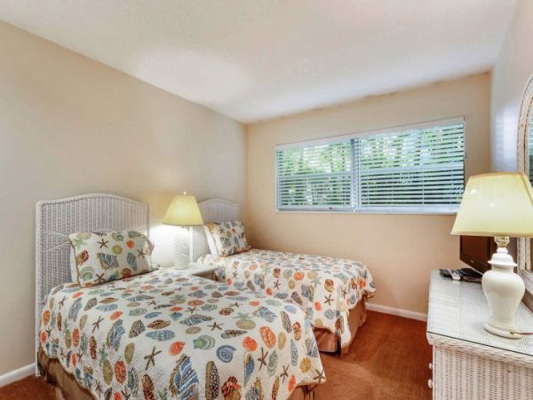 Sanibel Condo 978395