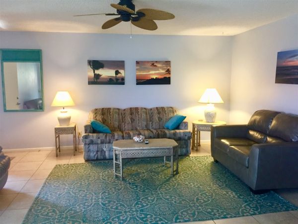 Sanibel 2 Bedroom 2 Bath Condo Steps To Beach