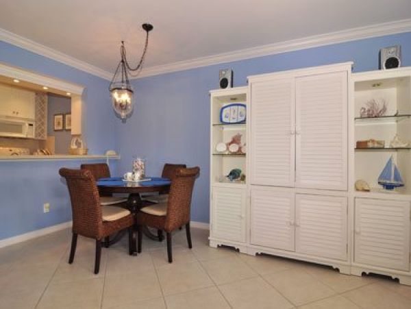 Beachside Sanibel Suite