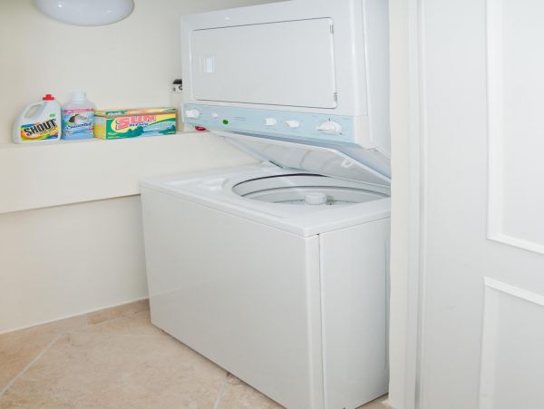 Barbados Condo 978413