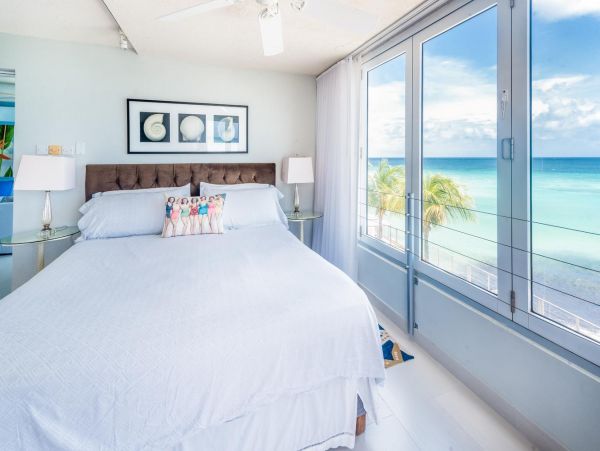 Barbados Condo 978417