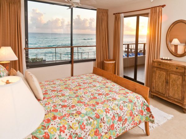 Barbados Condo 978421