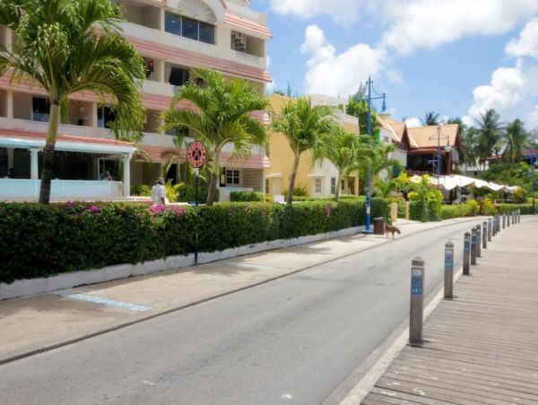 Barbados Condo 978422