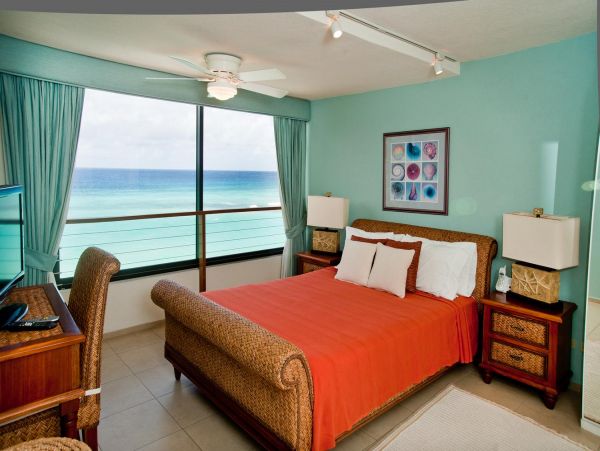 Barbados Condo 978425