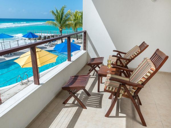 Barbados Condo 978426