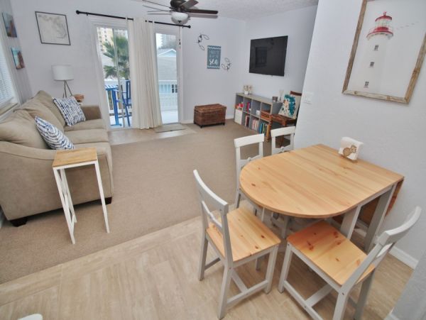 New Smyrna Beach Condo 978428