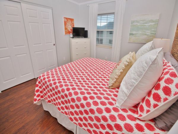 New Smyrna Beach Condo 978434