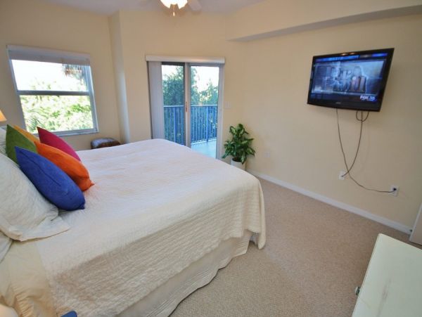New Smyrna Beach Condo 978439
