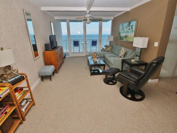 New Smyrna Beach Condo 978440