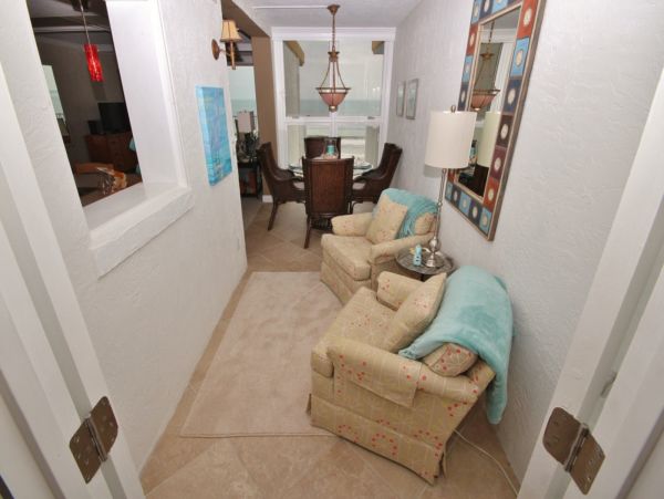 New Smyrna Beach Condo 978440