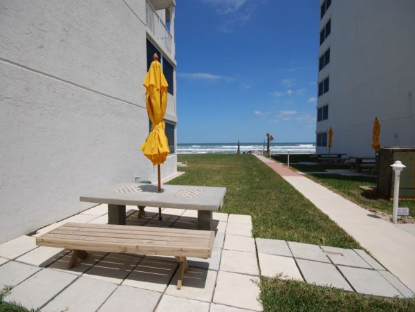 New Smyrna Beach Condo 978440