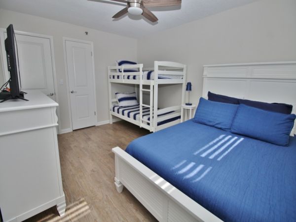 New Smyrna Beach Condo 978447