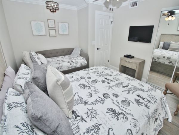 New Smyrna Beach Condo 978448