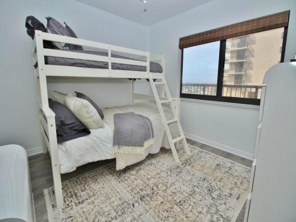 New Smyrna Beach Condo 978449