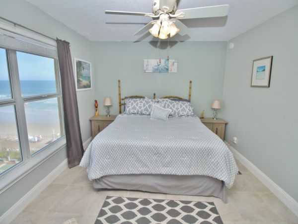 New Smyrna Beach Condo 978452