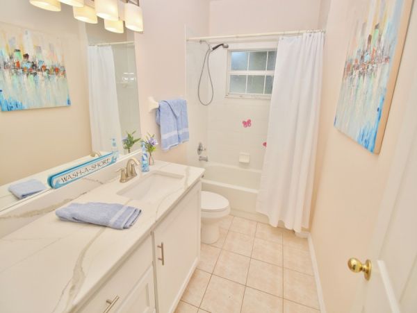 New Smyrna Beach Home 978461