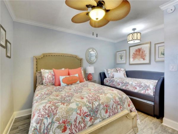 New Smyrna Beach Condo 978466