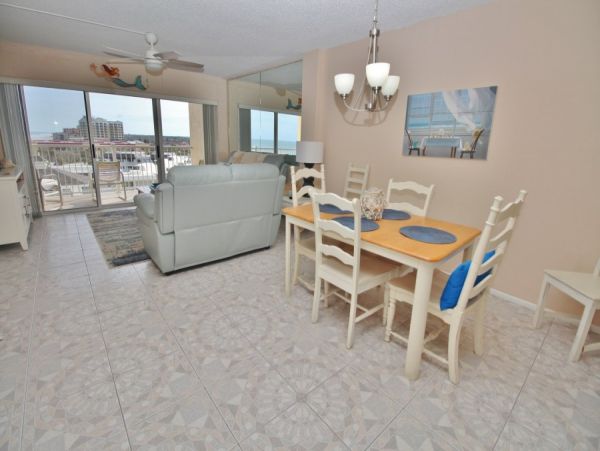 New Smyrna Beach Condo 978467
