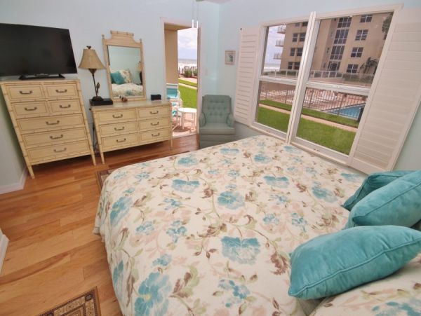 New Smyrna Beach Condo 978469