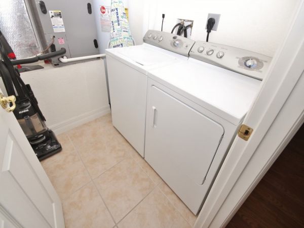 New Smyrna Beach Condo 978474