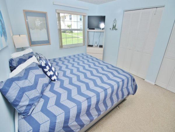 New Smyrna Beach Condo 978475