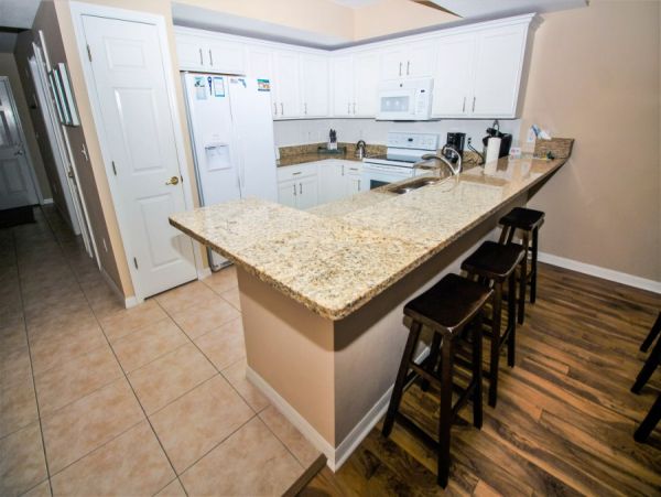 New Smyrna Beach Vacation Condo Three Bedrooms Walk To Beach