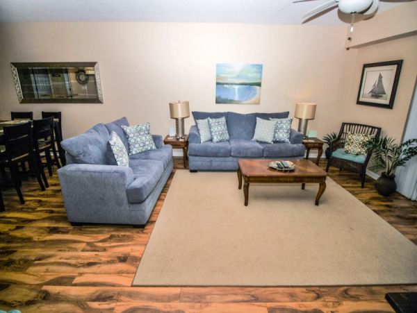New Smyrna Beach Vacation Condo Three Bedrooms Walk To Beach