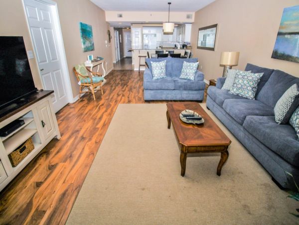 New Smyrna Beach Vacation Condo Three Bedrooms Walk To Beach