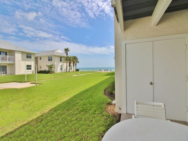 New Smyrna Beach Condo 978482