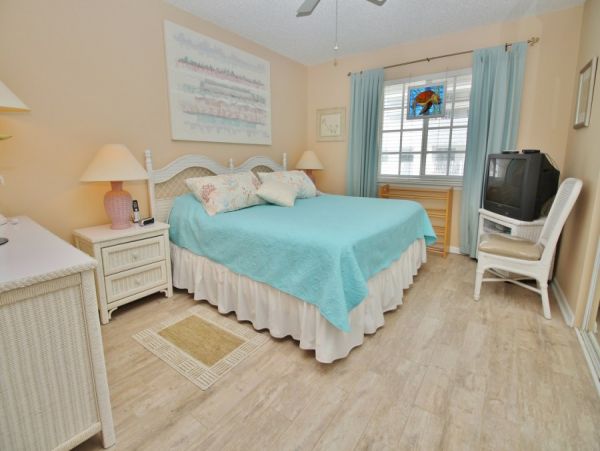 New Smyrna Beach Condo 978486